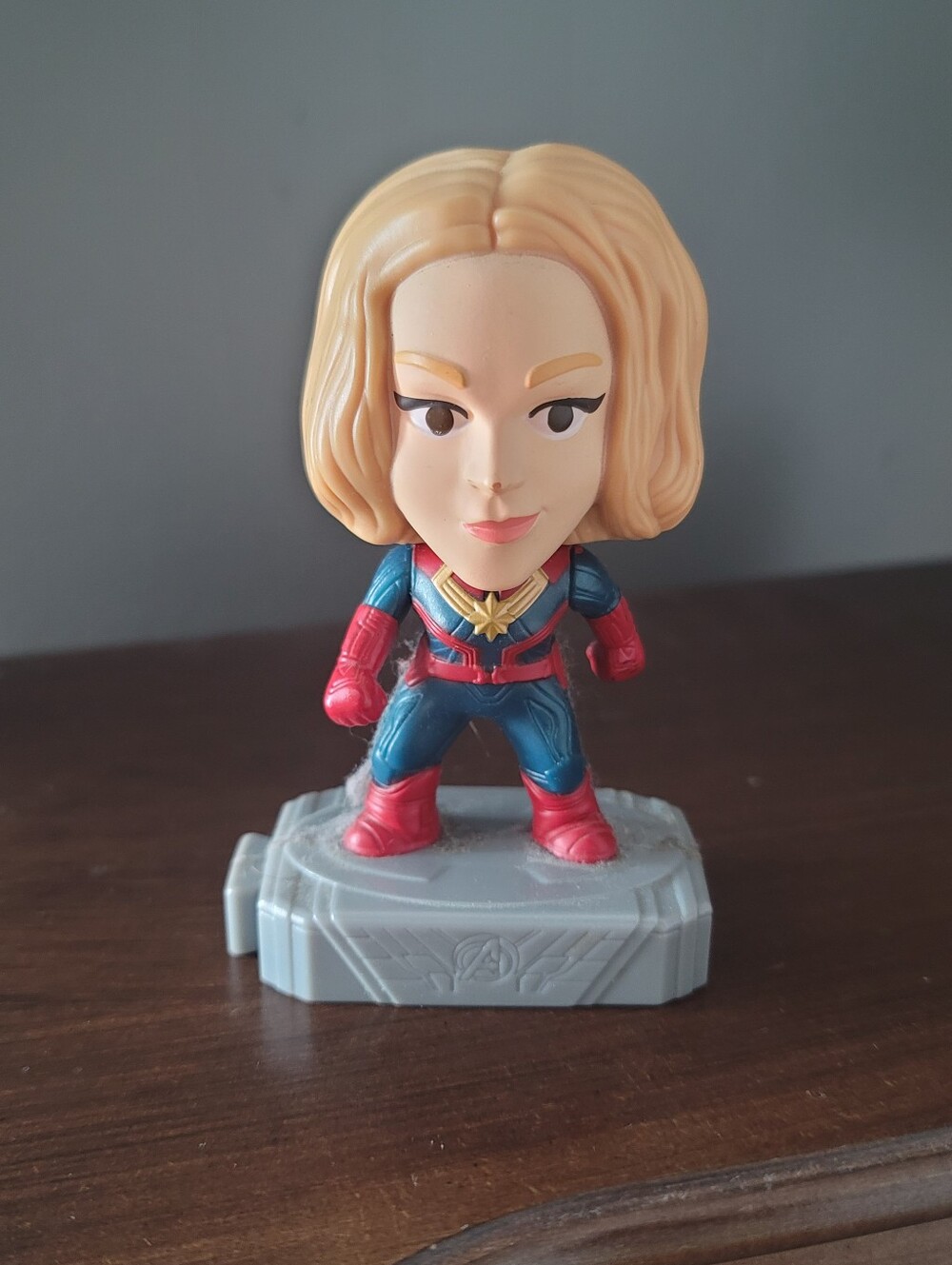MCDONALD'S 2019 Avengers End Game Captain Marvel Happy Meal Figure